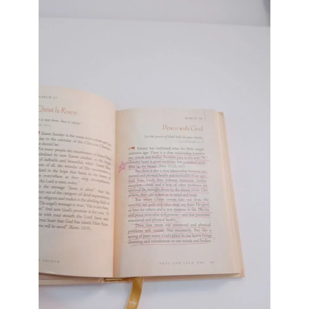 The Holy Bible King James Version Black Old and New Testament KJV & H.F.E.D Book